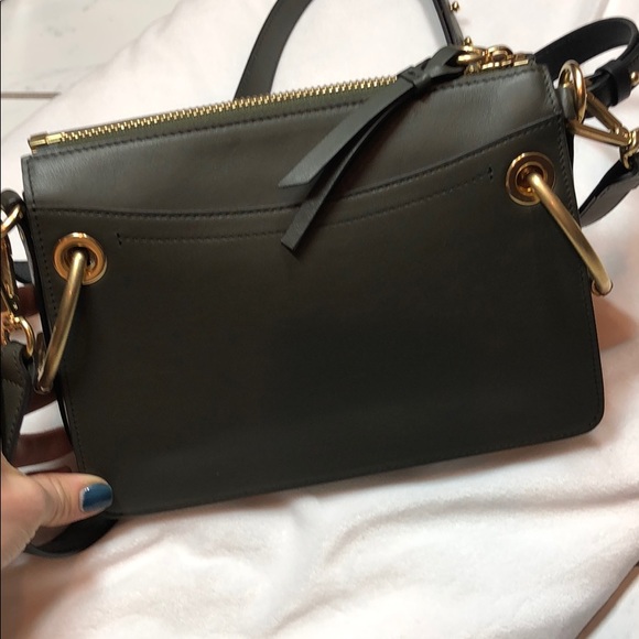 Chloe Medium Deep Forest Green Color Roy Zip Bag - Picture 2 of 5